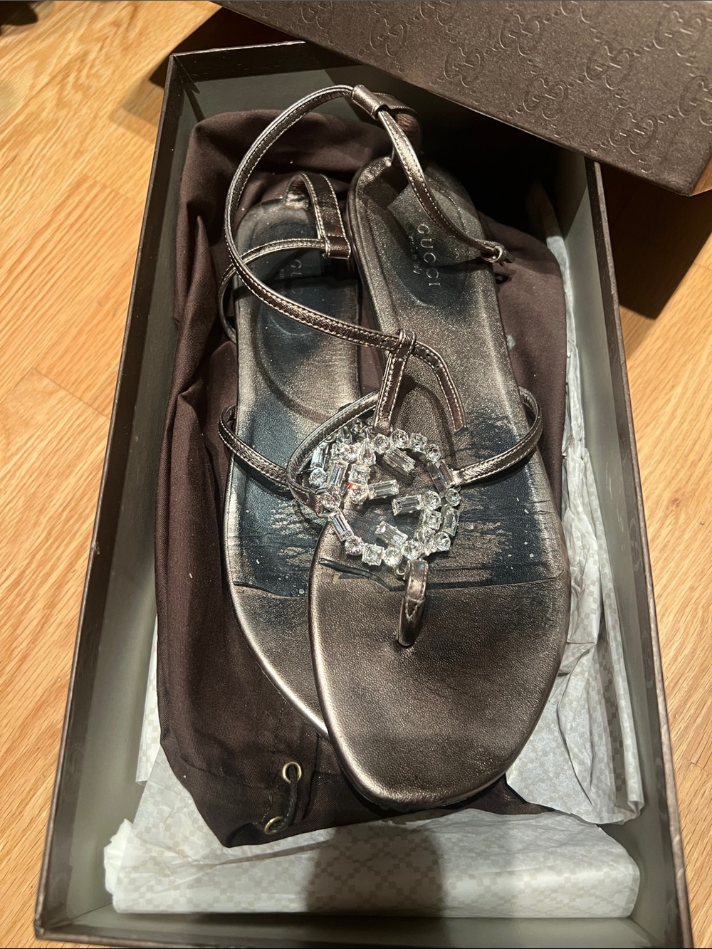 Gucci Metallic Black Crystal T-Shaped Strap Sandals